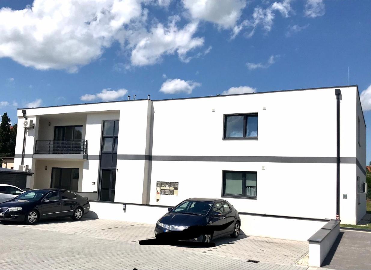 Apartman 001 Bük Esterno foto
